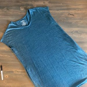 Like New Time and Tru Knot Dress. Beautiful Teal Color. Size Medium